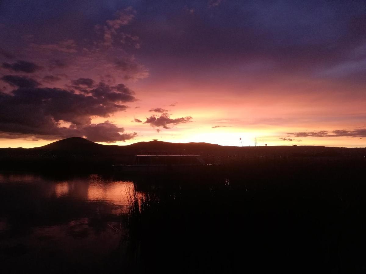 Ecoturismo, Los Uros Puno Exterior photo